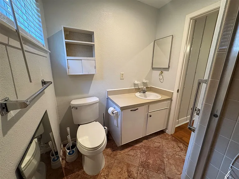 12119 Dunlap St — Photo 15