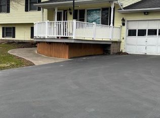 7429 Cherry Street Rd, Auburn, NY 13021