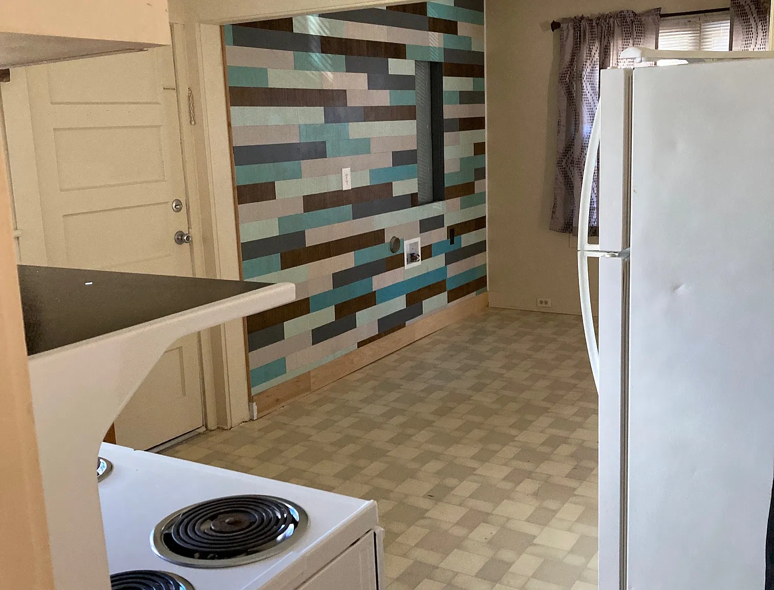 2 bed, 904 sqft, $1,300 — Photo 4