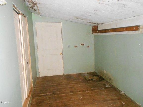 4th image of 1485 SE Jefferson St