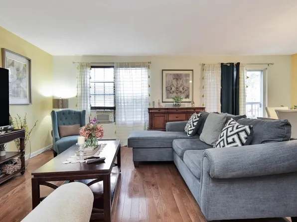 20 Knox St APT 9, Lawrence, MA 01841