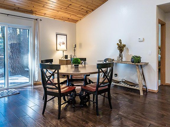 5th image of 13977 Copenhagen Dr