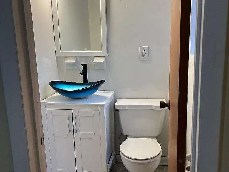 420 Maryle Ct — Photo 5