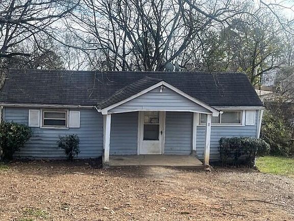 2nd image of 808 Sylvan Dr