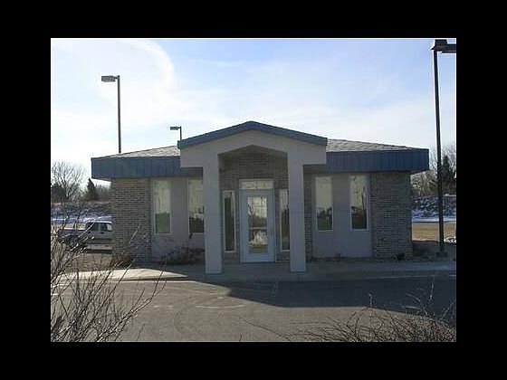 1st image of 1765 Bassett Dr