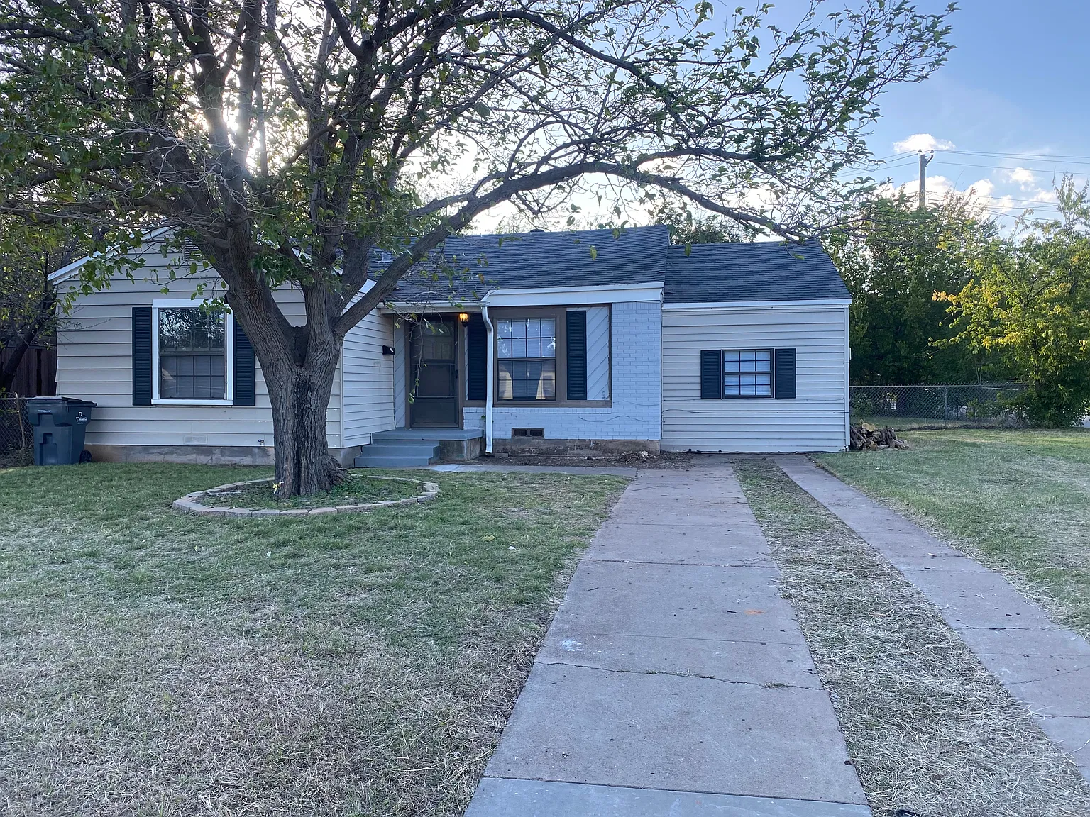 3 bed, 1190 sqft, $1,495 — Photo 2
