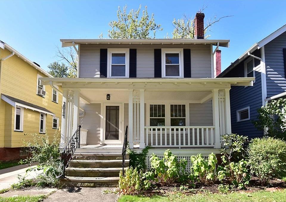 1st image of 2084 Belle Ave
