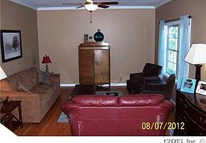 2nd image of 5860 Sugarbush Dr