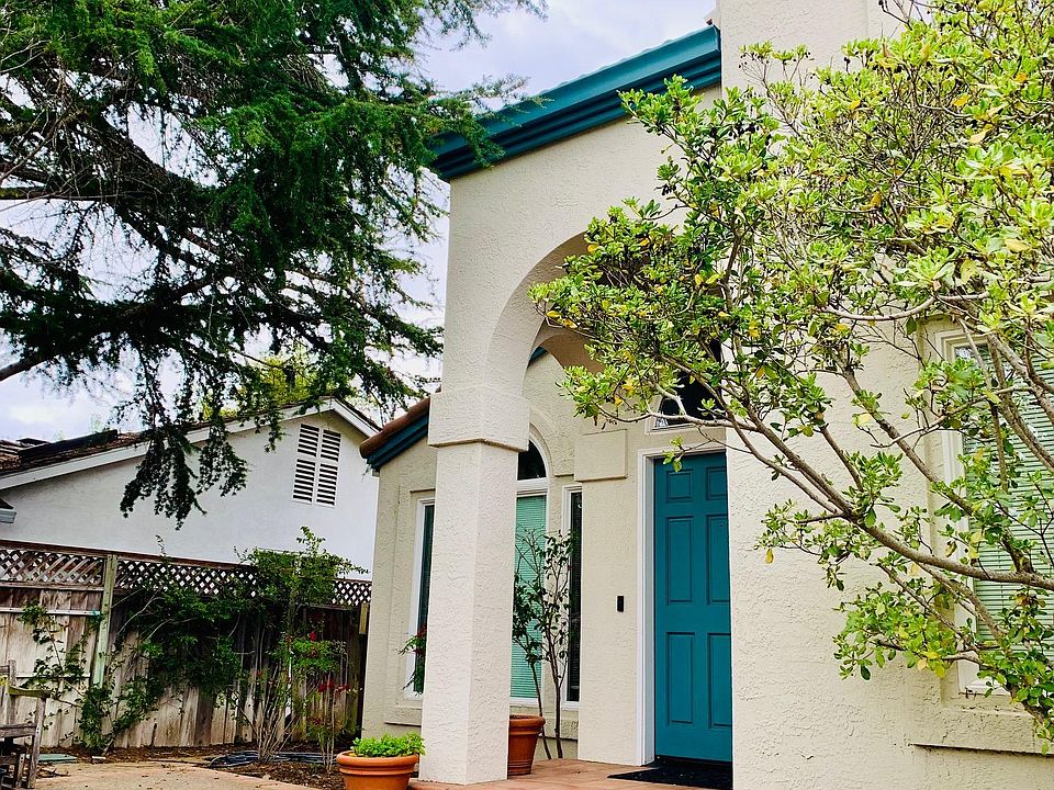 1st image of 789 Encina Grande Dr