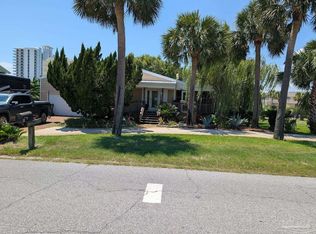 14 Sabine Dr, Pensacola Beach, FL 32561