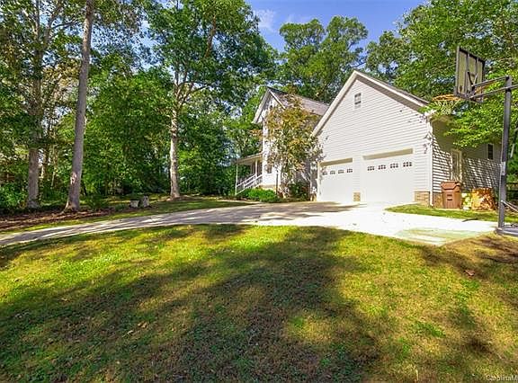 5th image of 1834 Hickory Springs Ln