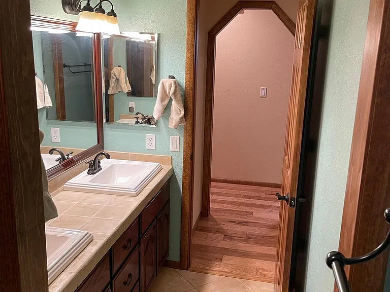 3476 S Debbie St — Photo 15