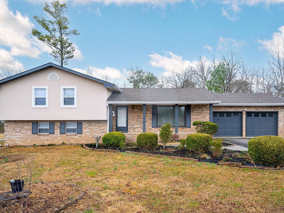 1st image of 7927 Long Dr