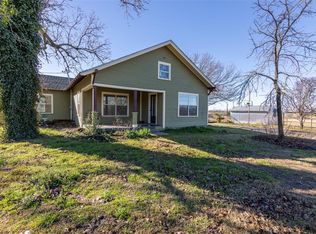 513 Old Brock Rd, Weatherford, TX 76088