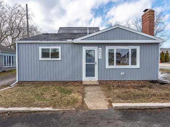 5864 Cedar Ln, Pt Clinton, OH 43452