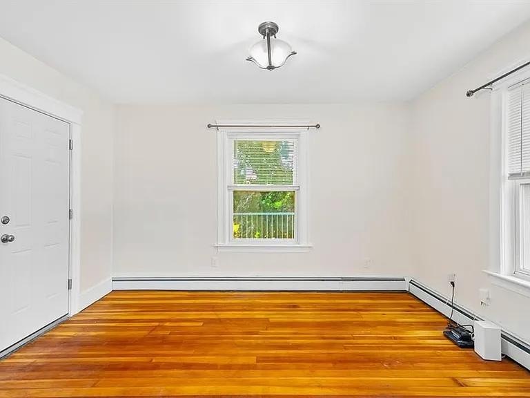 1226 Park Ave #2 — Photo 3