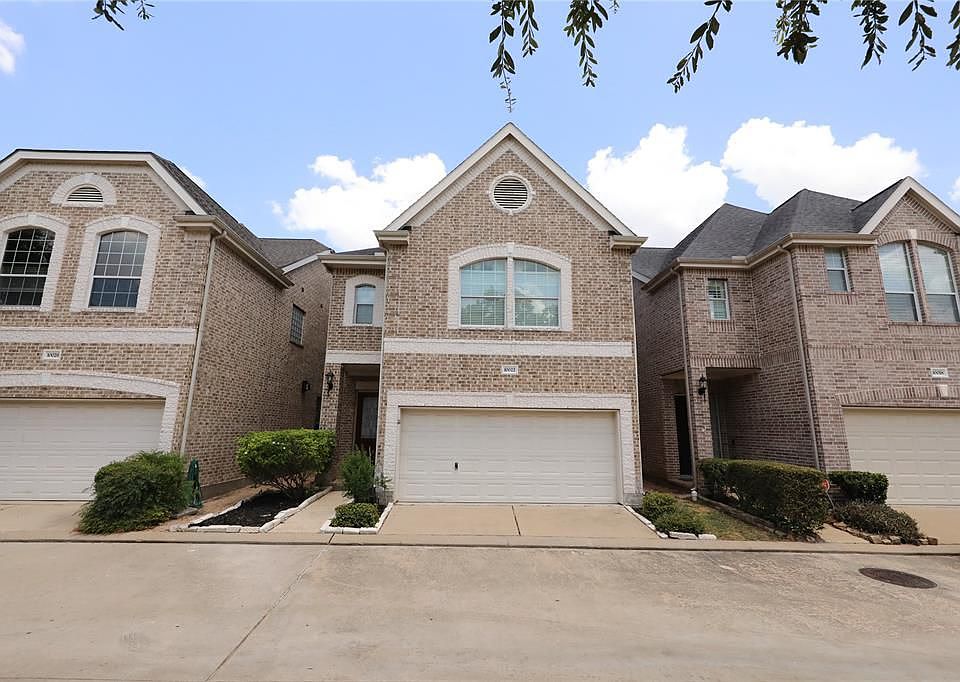 1st image of 10022 Holly Chase Dr
