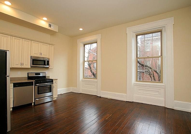 dining/living area