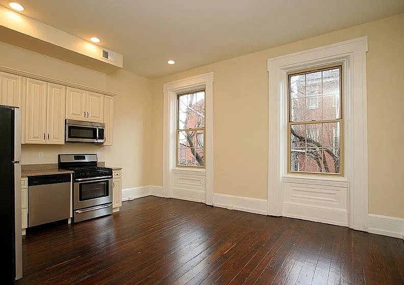 dining/living area