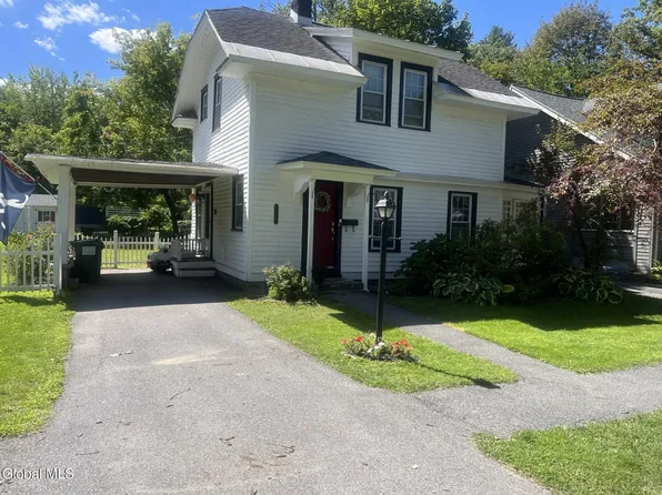2176 Story Avenue, Niskayuna, NY 12309