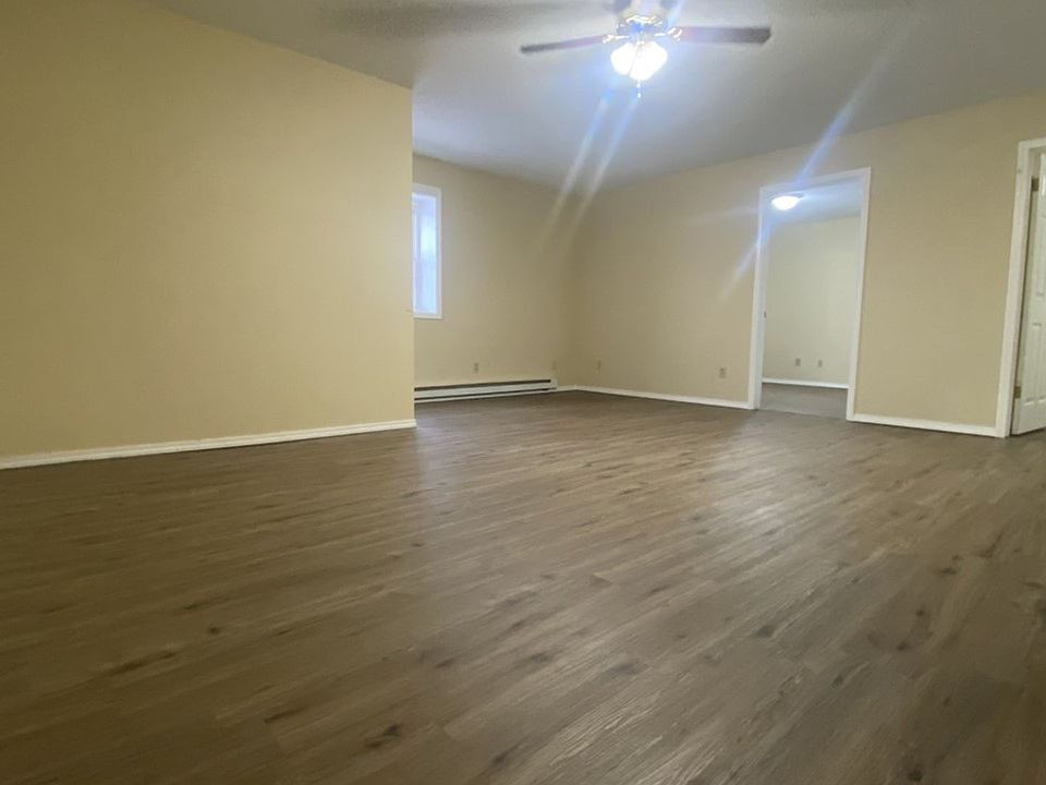 108 North Commercial St Apartment Rentals Crocker, MO Zillow