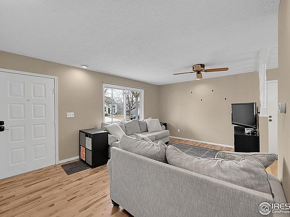 5th image of 4113 Warbler Dr