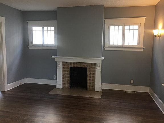 Living room showing new flooring