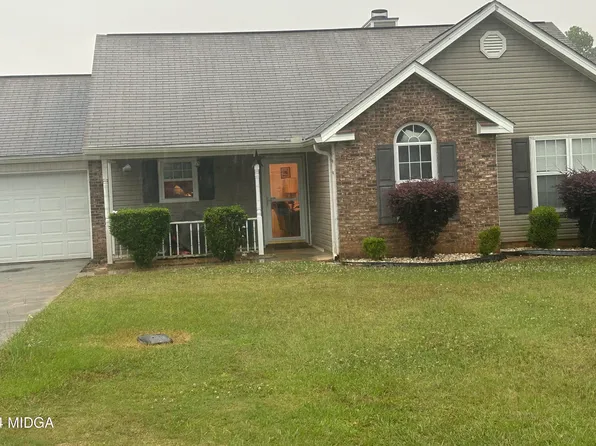 112 Sheldon Ridge Ct, Bonaire, GA 31005