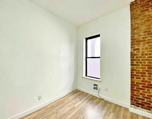 Rented by Corcoran | media 12