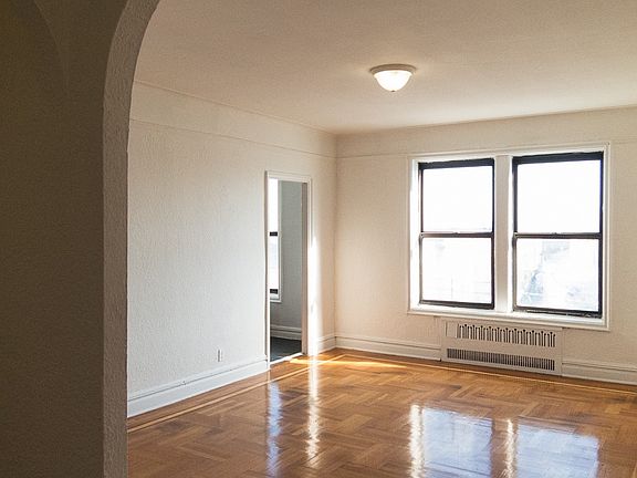 2nd image of 97 Brooklyn Ave APT 6F