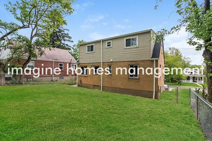 563 Greenwell Ave — Photo 11
