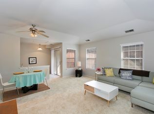 1651 Whitehall Ct, Wheeling, IL 60090