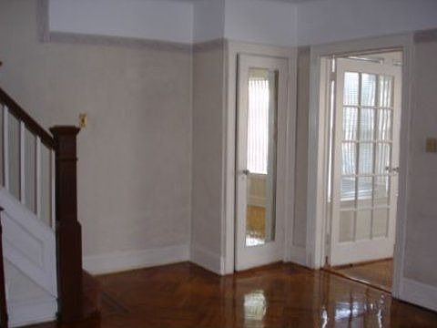 4th image of 11108 203rd St