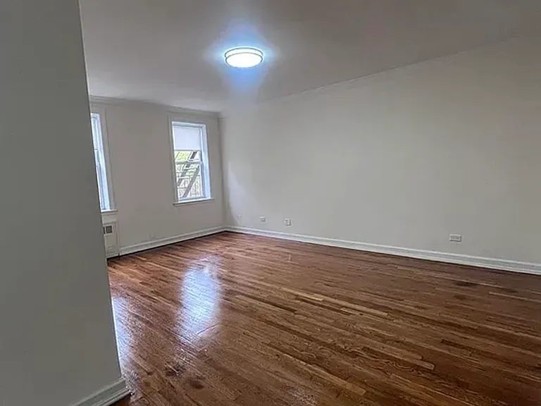 2632 W 2nd St #3G — Photo 4