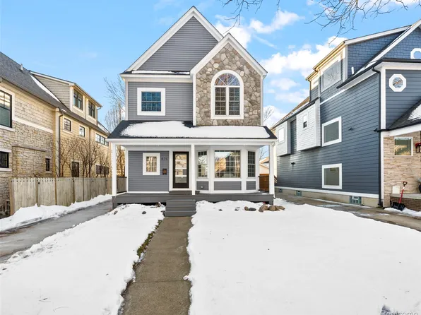 870 Davis Ave, Birmingham, MI 48009
