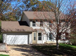 1534 Rosewood Terrace Dr, Ballwin, MO