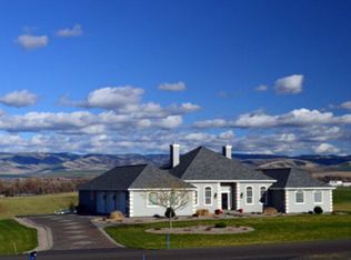 662 Summers Cir, Walla Walla, WA 99362