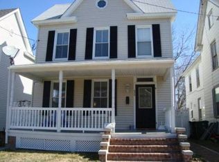 420 Plum St, Cape Charles, VA 23310