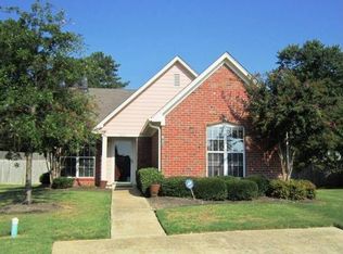 5655 Donald Dr, Southaven, MS 38671