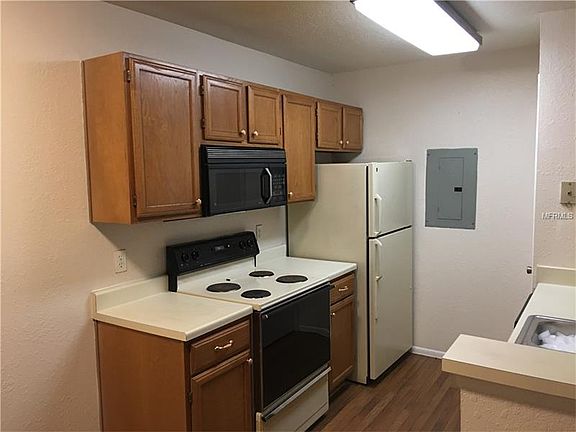 2nd image of 5255 Images Cir APT 304