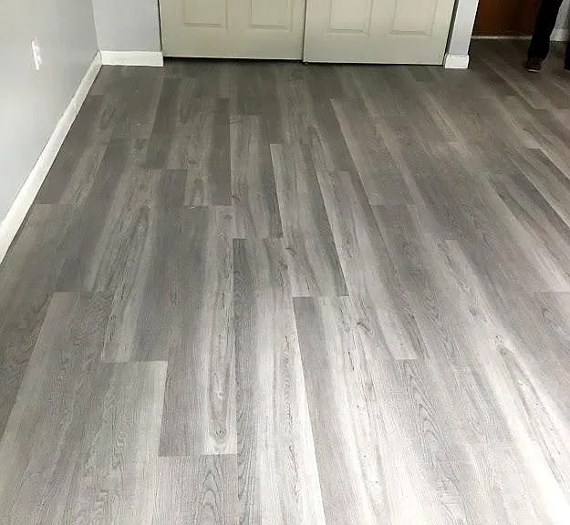 Vinyl flooring