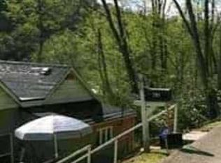 62 Prospect St, East Pittsburgh, PA