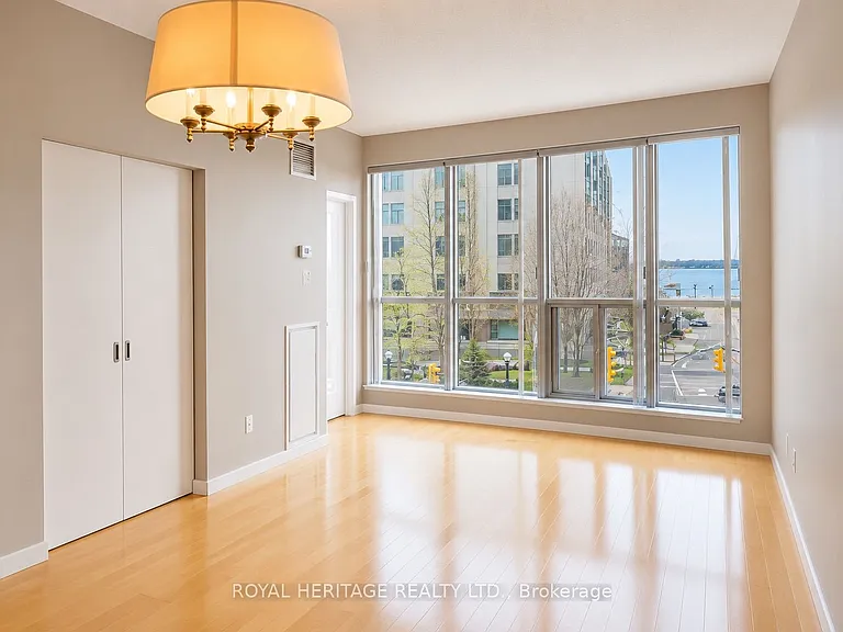 208 Queens Quay W #308 — Photo 9