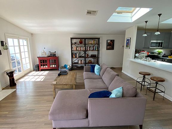 5th image of 2056 Stanley Hills Pl
