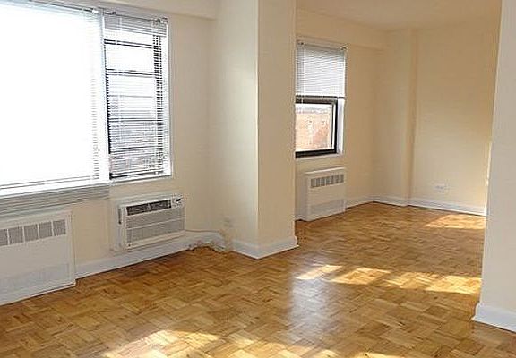3rd image of 9801 67th Ave APT 12L