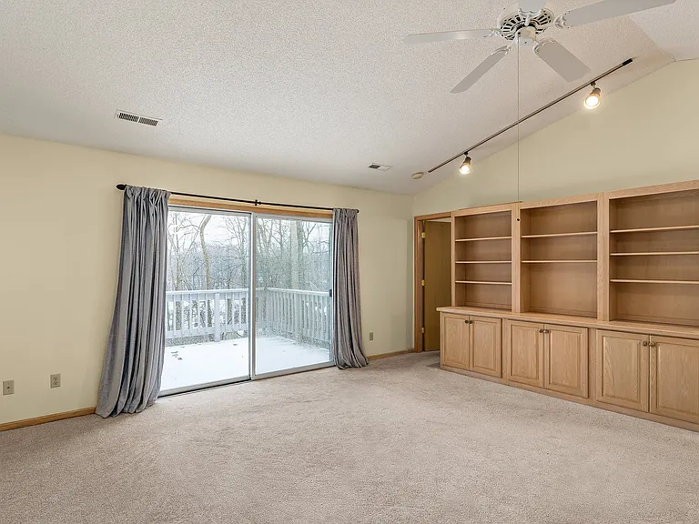 1685 Riva Ridge Dr — Photo 19