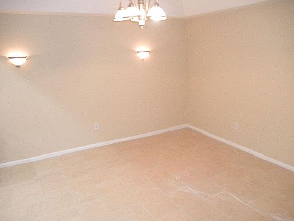 5th image of 2988 Genoa Pl