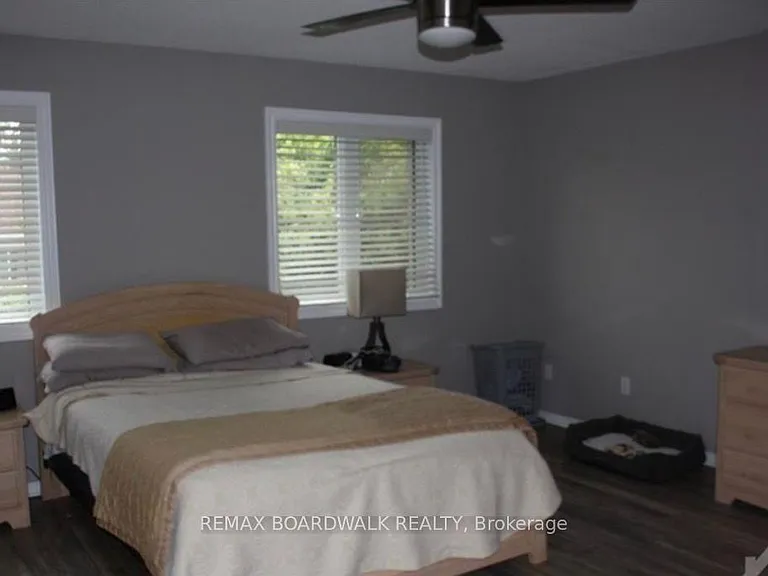 509 Lawler Cres — Photo 11