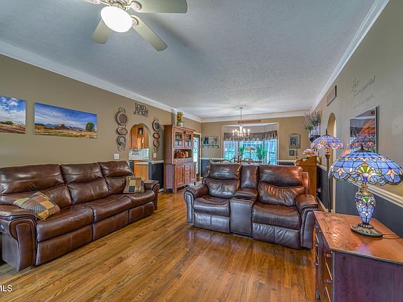 2nd image of 510 Westfield Ave