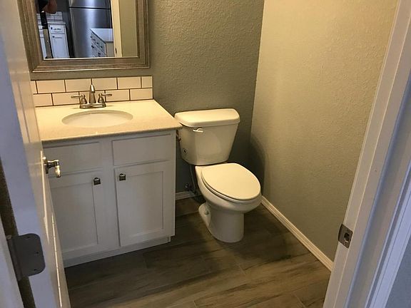 4th image of 2847 W Cottonwillow Way